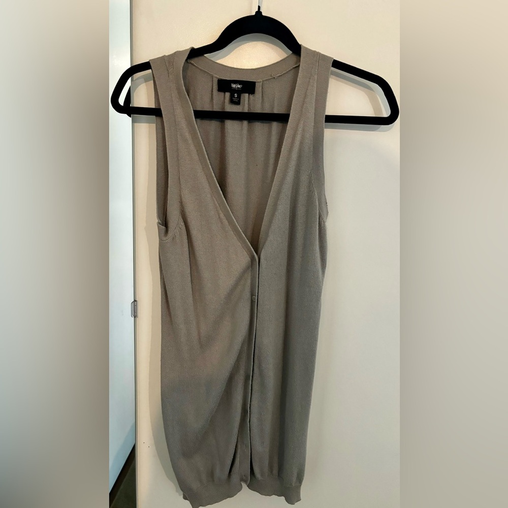 Mossimo knit vest